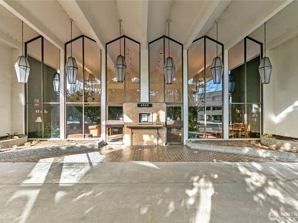 4545 Sand Point Way NE 207, Seattle WA 98105