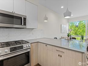 2310 W Newton Street, Seattle WA 98199