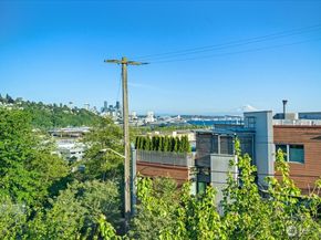 2310 W Newton Street, Seattle WA 98199