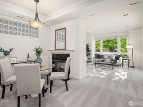 702 Kirkland Way 4, Kirkland WA 98033