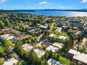 702 Kirkland Way 4, Kirkland WA 98033