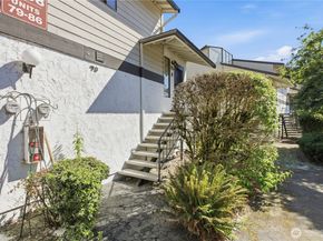 1808 Maple Lane 79, Kent WA 98030