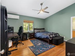 7337 151st Avenue NE, Redmond WA 98052