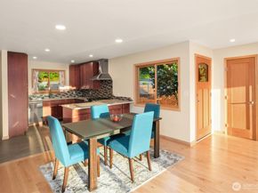 16311 25th Avenue SW, Burien WA 98166