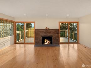 16311 25th Avenue SW, Burien WA 98166