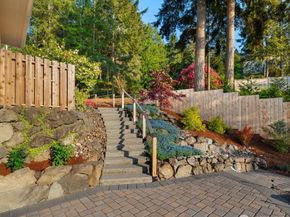 16311 25th Avenue SW, Burien WA 98166