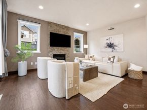 21002 61st Avenue W, Lynnwood WA 98036