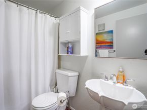 8521 S 259th Street B15, Kent WA 98030