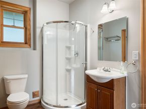 6944 SE Nelson Road, Olalla WA 98359