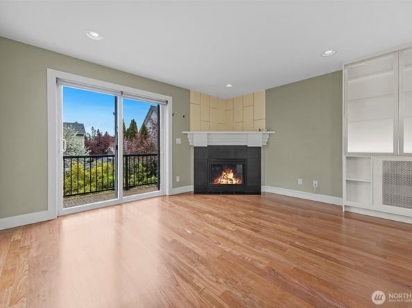 2118 W Ruffner Street, Seattle WA 98199
