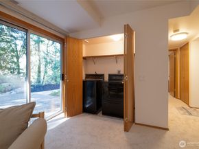 8608 Main Street, Edmonds WA 98026