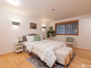 8608 Main Street, Edmonds WA 98026