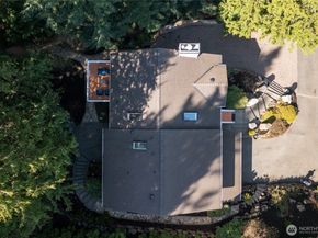 8608 Main Street, Edmonds WA 98026