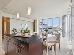 76 Cedar Street S1005, Seattle WA 98121