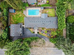 6201 Island Crest Way, Mercer Island WA 98040