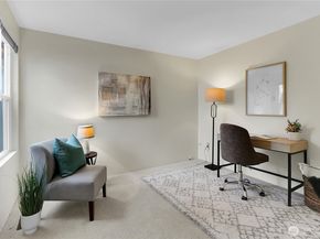 1550 NW 195th Street 106, Shoreline WA 98177