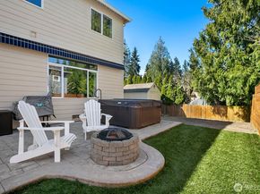 14625 Meridian Drive SE, Lynnwood WA 98087