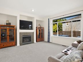14625 Meridian Drive SE, Lynnwood WA 98087