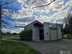 14625 Meridian Drive SE, Lynnwood WA 98087