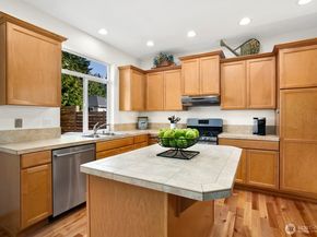 14625 Meridian Drive SE, Lynnwood WA 98087