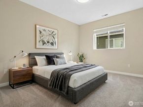3301 176th Place SE, Bothell WA 98012