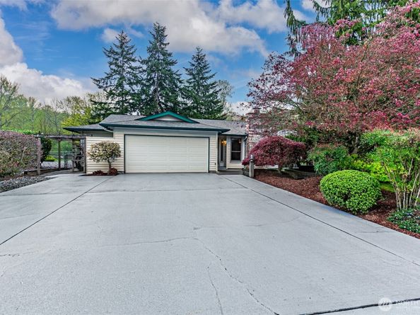 1808 Riverview Drive NE, Auburn WA 98002