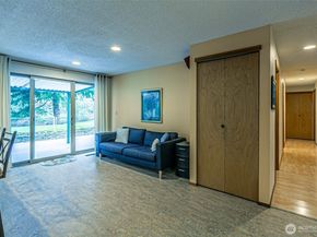 1808 Riverview Drive NE, Auburn WA 98002