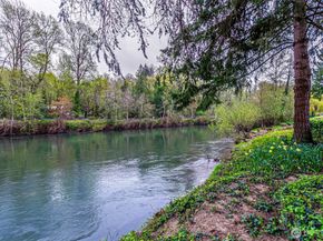 1808 Riverview Drive NE, Auburn WA 98002