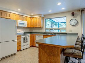 1808 Riverview Drive NE, Auburn WA 98002