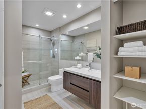 530 4th Avenue W 410, Seattle WA 98119