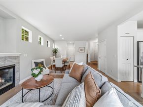 205 Newport Way NW J1, Issaquah WA 98027