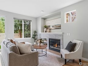 205 Newport Way NW J1, Issaquah WA 98027