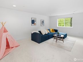 16431 Sylvester Road SW, Burien WA 98166