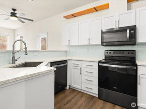 17426 Bothell Way NE A302, Bothell WA 98011