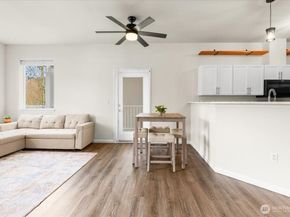 17426 Bothell Way NE A302, Bothell WA 98011