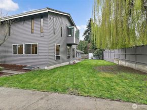 19114 49th Place W, Lynnwood WA 98036