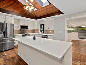 19114 49th Place W, Lynnwood WA 98036