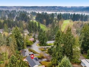 7017 NE 155th Place, Kenmore WA 98028