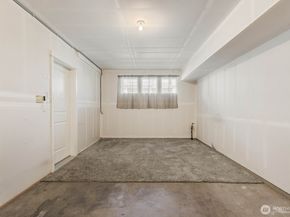 7123 Shinkle Place SW, Seattle WA 98106