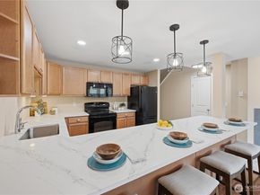 700 Front Street S E206, Issaquah WA 98027