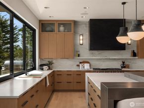 5330 Butterworth Road, Mercer Island WA 98040