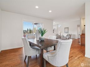 1017 N 31st Street, Renton WA 98056