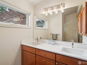 1017 N 31st Street, Renton WA 98056