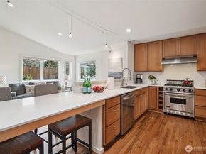 1017 N 31st Street, Renton WA 98056