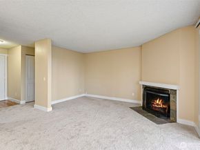 15230 S 43rd Street C101, Bellevue WA 98006