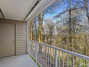 15230 S 43rd Street C101, Bellevue WA 98006
