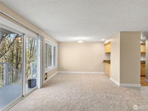 15230 S 43rd Street C101, Bellevue WA 98006