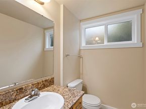 15230 S 43rd Street C101, Bellevue WA 98006
