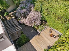 1030 Washington Place E, Seattle WA 98112