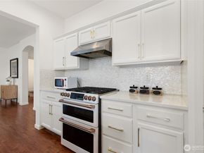 4131 228TH Place SE, Bothell WA 98021